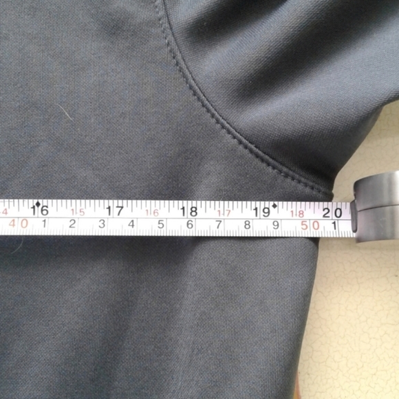 Nike SB Therma-Fit youth Size XL VOLT Hoodie satin Sweatshirt women's M men's S - Picture 5 of 6